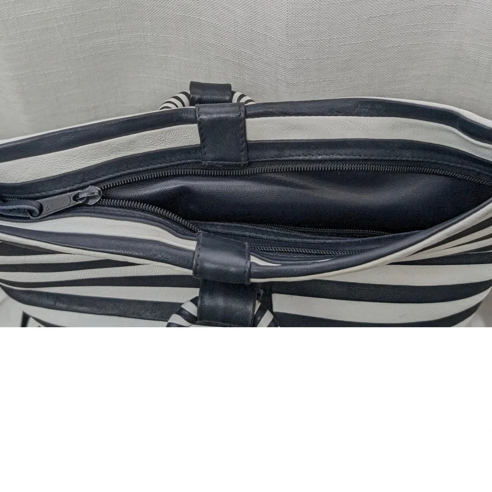 I. Magnin Vintage Black White Striped Leather Shoulder Bag Made in Italy